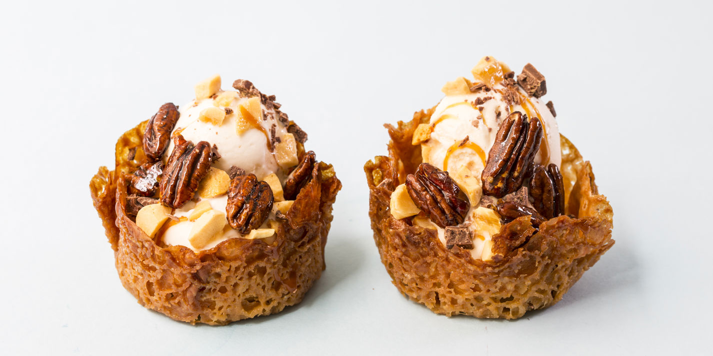 Honeycomb sundae - Great British Chefs