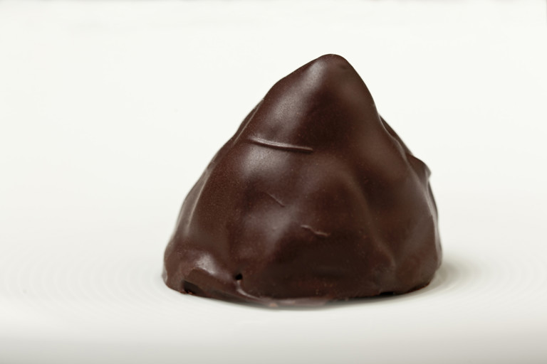 Dark chocolate floedebolle