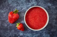 Strawberry coulis