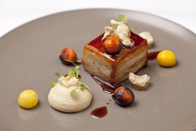 Pork, baked apple and crackling