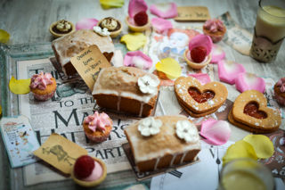 Teapots and tarts for Alice's anniversary