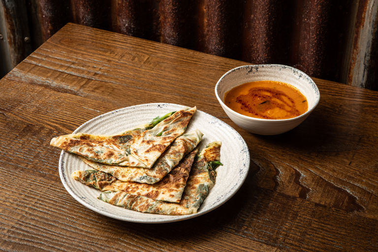 Spinach and cheese roti