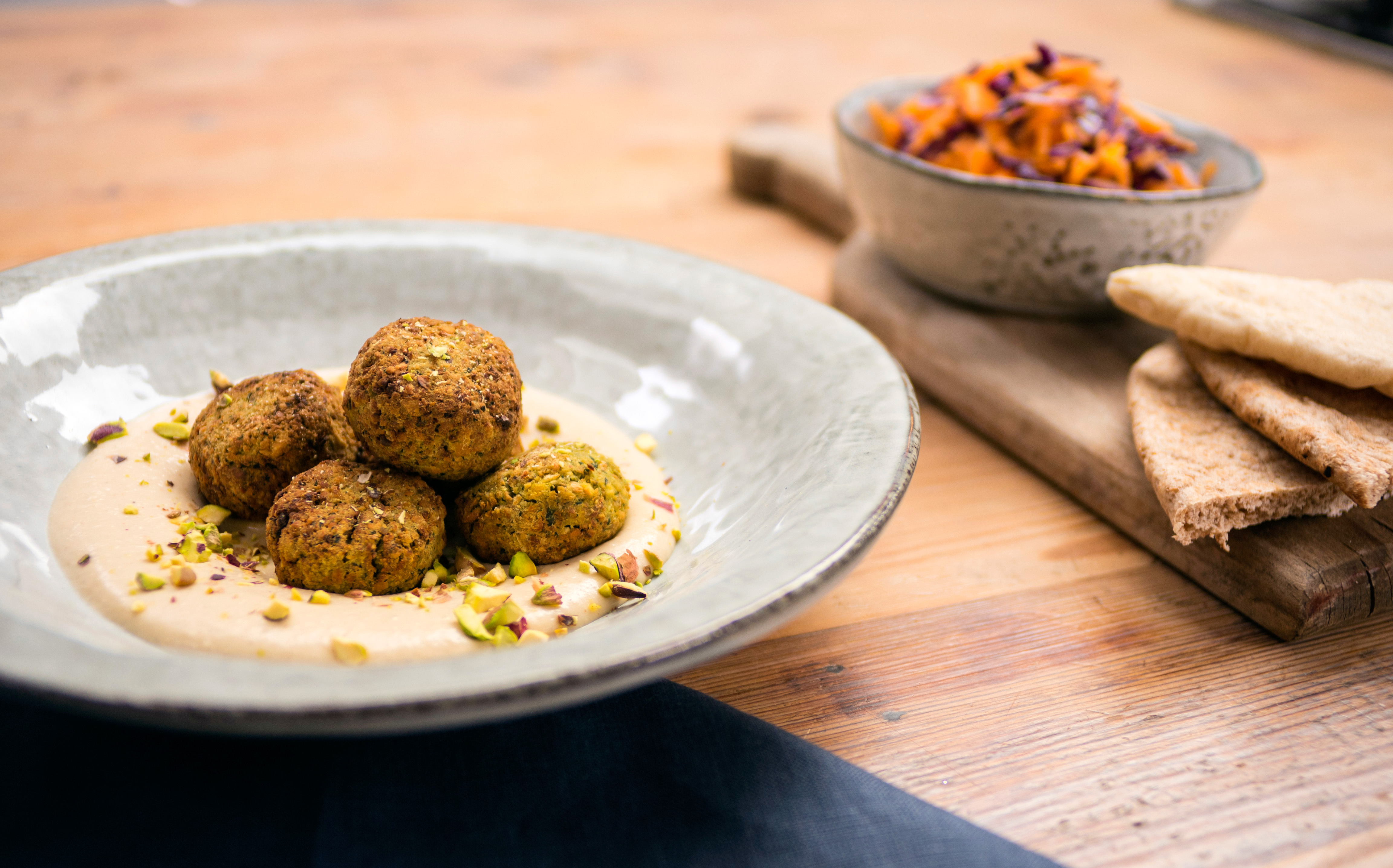 Pistachio falafel