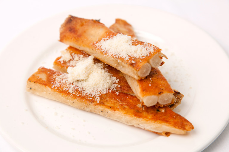 Baked salsify in Parmesan