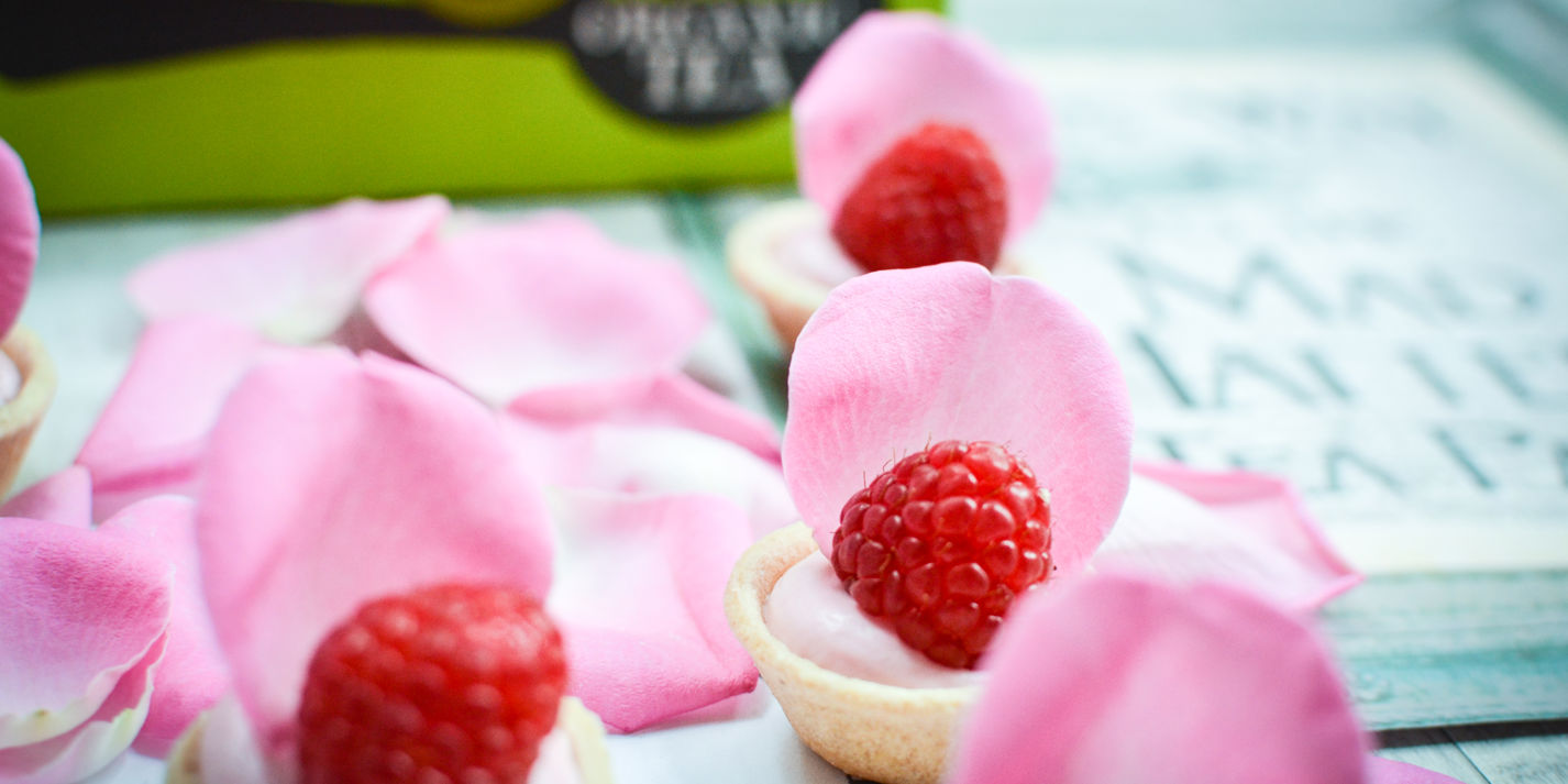 Mini Rose and Raspberry Cheesecakes Recipe - Great British Chefs