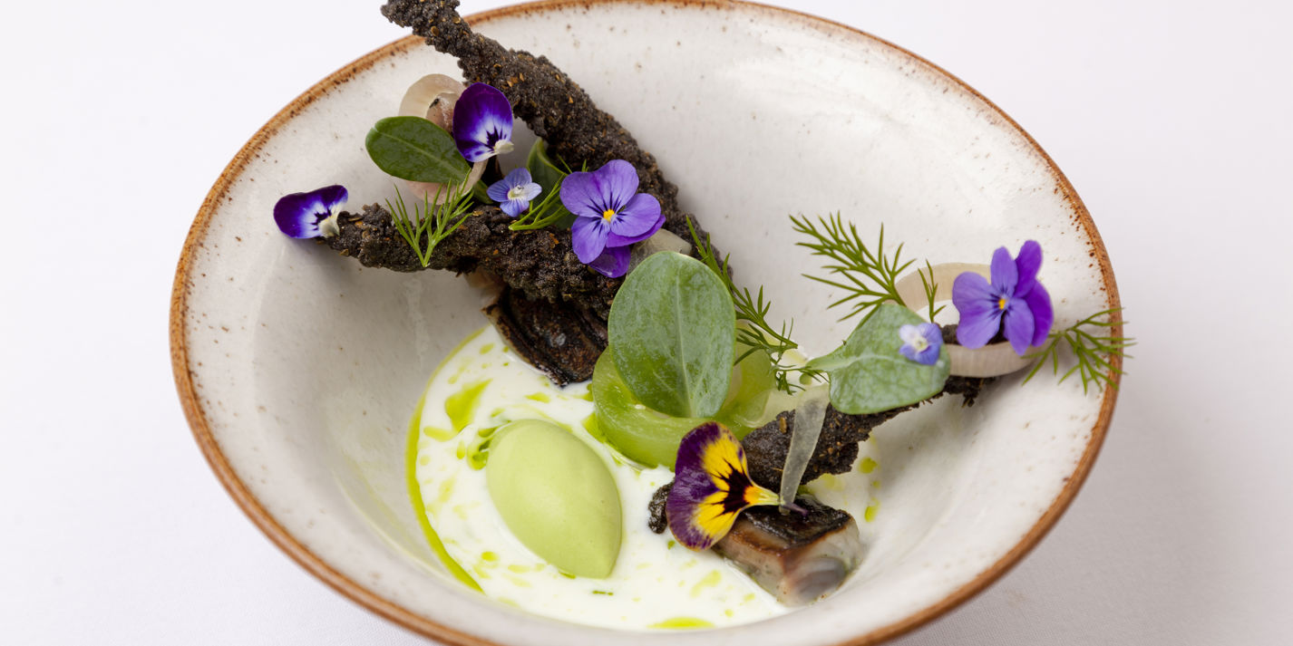 Cured mackerel with cucumber, dill and buttermilk