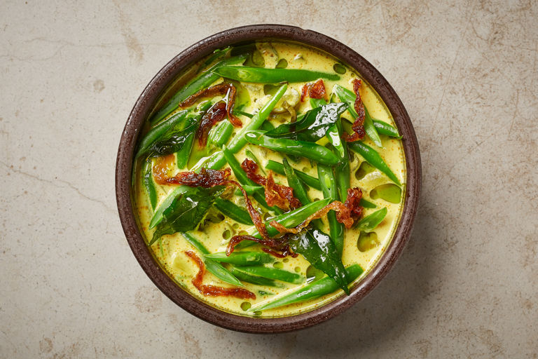 Sri Lankan green bean curry