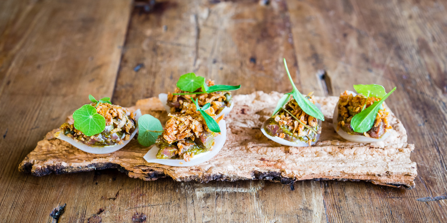 Beef tartare with sour onions and oyster emulsion-image