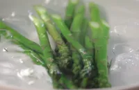 How to blanch asparagus