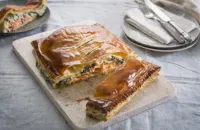 Salmon and spinach en croute