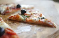 How to Make Gluten-free Pizza