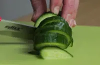 How to slice cucumber