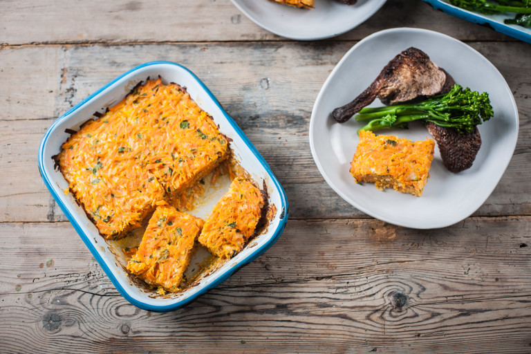 Cheesy carrot bake