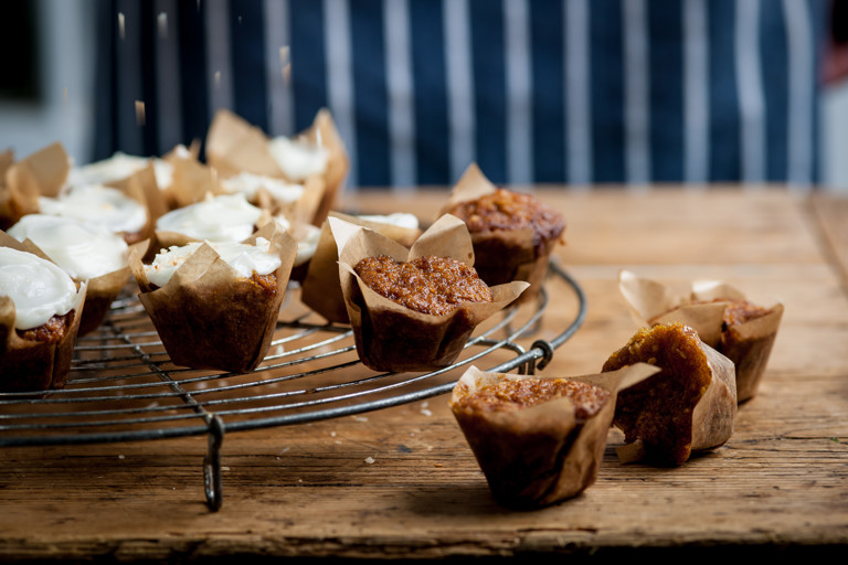 Mini carrot cakes