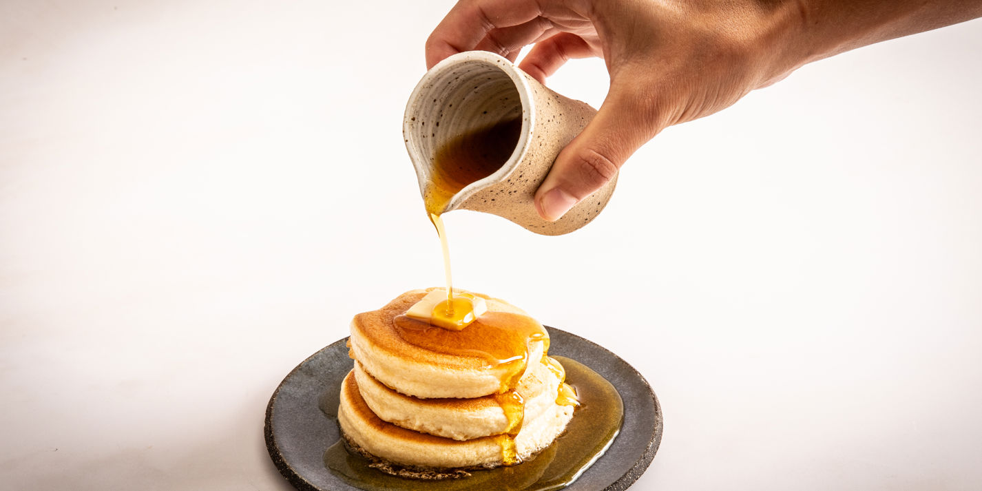 Spelt Japanese-style fluffy pancakes