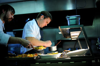 Jet Set Sail: cooking on cruise control