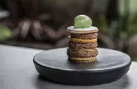 '8.01' – mint chocolate mille-feuille