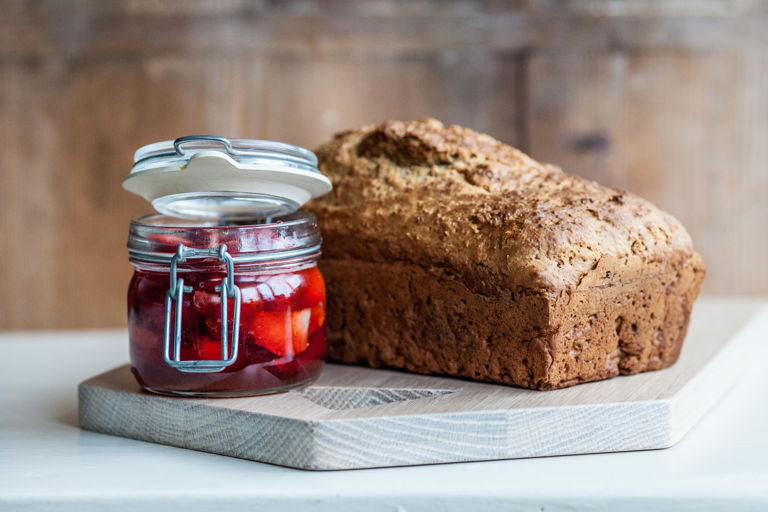 Wholemeal soda bread with “no cook” strawberry jam