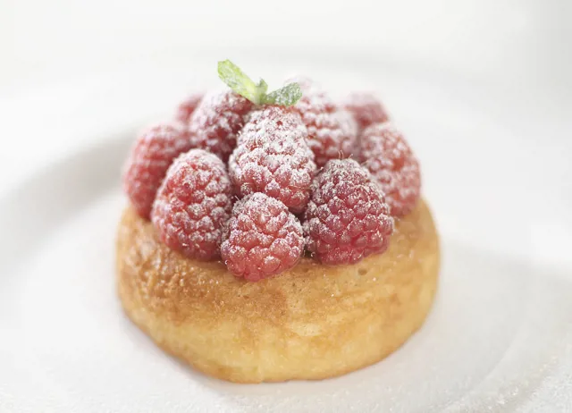 How to make a rum baba