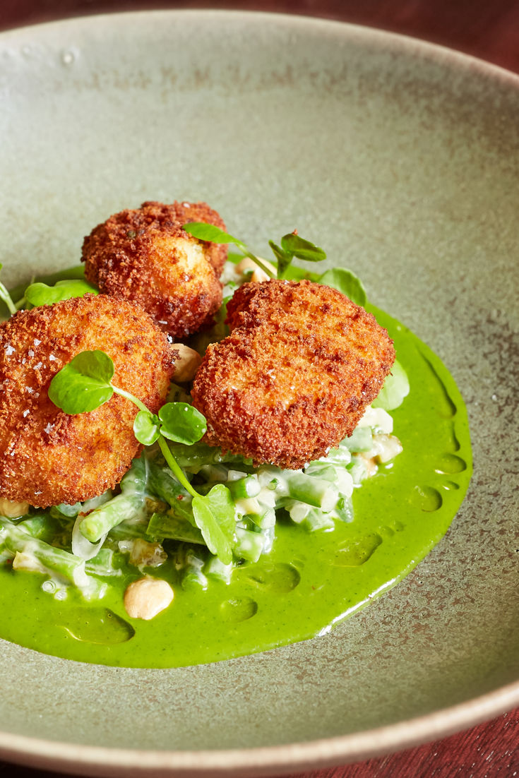 Berkswell-Crusted Sous Vide Sweetbreads Recipe - Great British Chefs