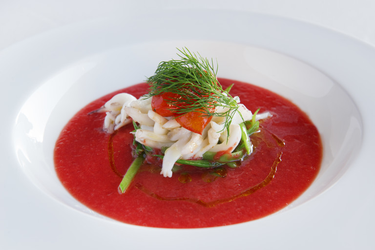 Cuttlefish salad with plum tomatoes and snow peas