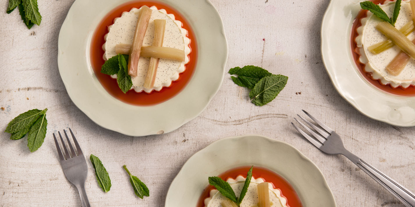 Elderflower Panna Cotta And Poached Rhubarb Recipe Great British Chefs