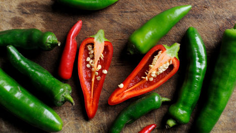 How to de-seed a chilli
