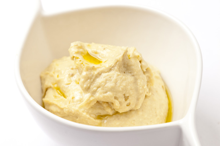 Quick and simple hummus