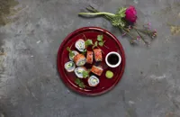 Smoked salmon and avocado sushi
