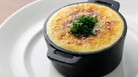 Ham hock macaroni cheese