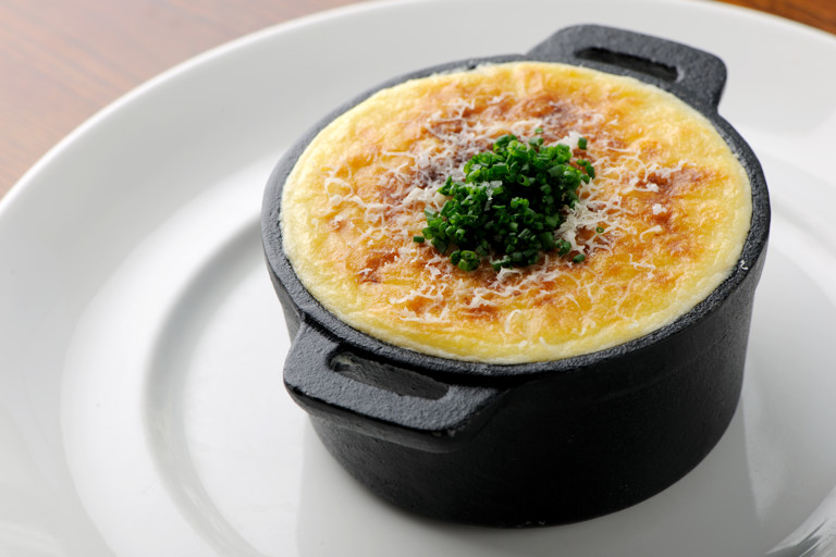 Ham hock macaroni cheese