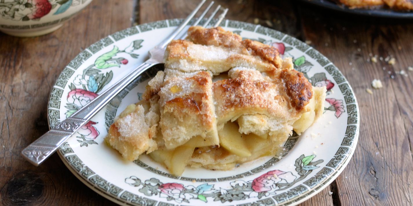 Lattice Apple Pie Recipe - Great British Chefs