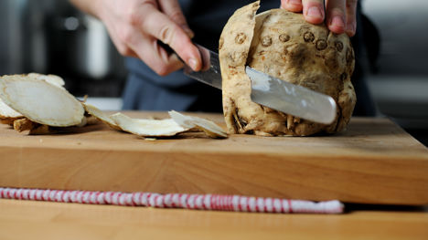 How to make a vegetable trivet