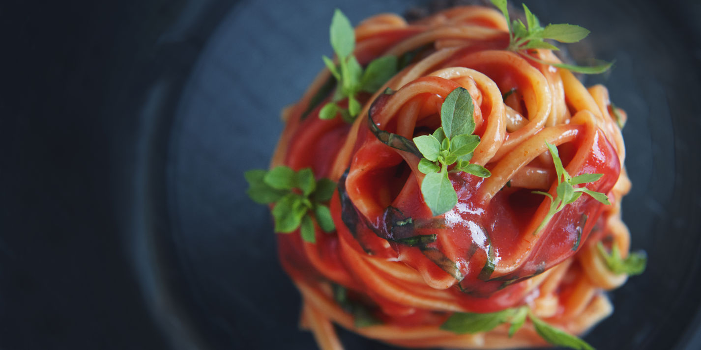 Spaghetti alla chitarra: history, origins and recipe - Gambero