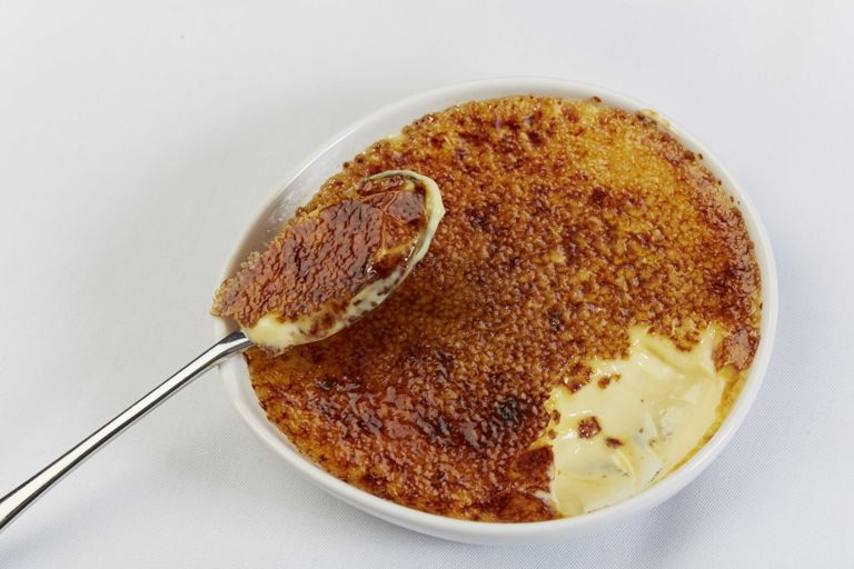 Classic Crème Brûlée Recipe
