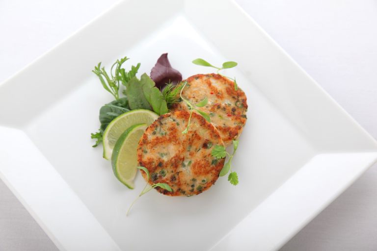 Thai fish cakes with sweet chilli dip