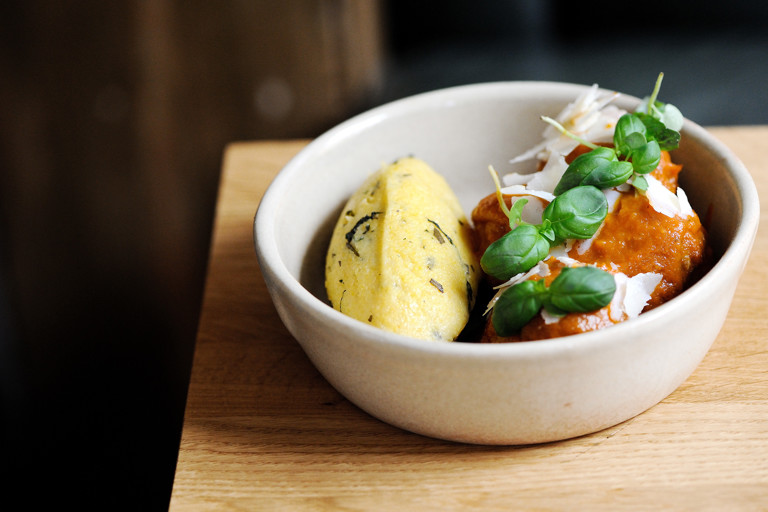 Basil polenta