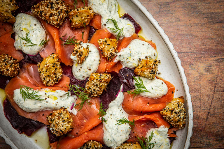 Smoked salmon and roasted beetroot with dill-tahini sauce and seeded croutons 