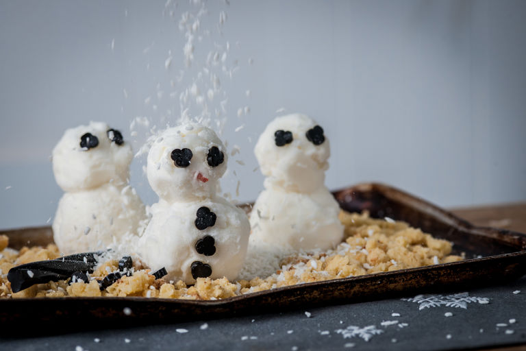Sorbet snowmen