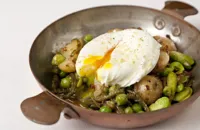 New potatoes with bacon, samphire and broad beans