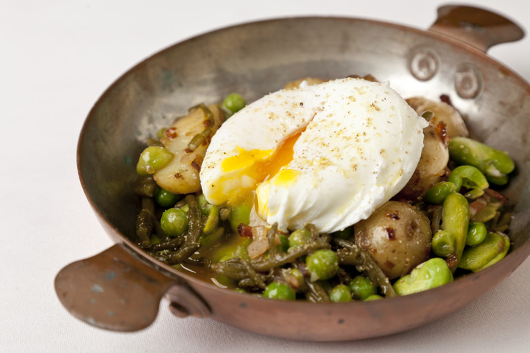 New potatoes with bacon, samphire and broad beans