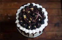 Blackberry marshmallow cake